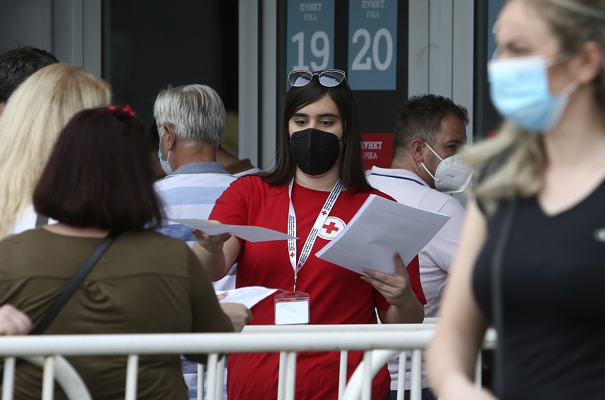 Κορονοϊός – Βόρεια Μακεδονία: Έξαρση της πανδημίας και νέα περιοριστικά μέτρα