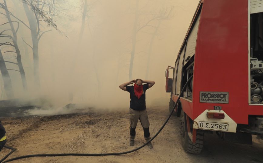 Φωτιά στην Εύβοια: «Θα είναι η ιστορική πυρκαγιά του αιώνα»
