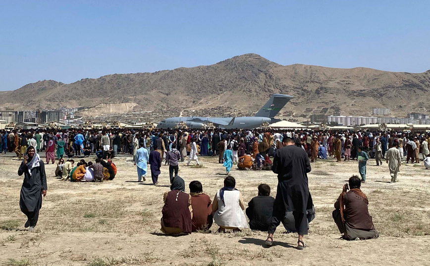 Δράμα στο Αφγανιστάν: Τέλος της γαλλικής αερογέφυρας μεθαύριο αν οι ΗΠΑ αποσυρθούν στις 31 Αυγούστου
