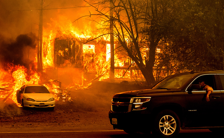 Καίνε τα πάντα στο πέρασμά τους οι πυρκαγιές στην Καλιφόρνια &#8211; Νέα εντολή για εκκένωση