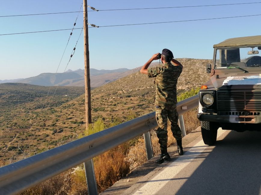 Στρατός και αστυνομία σε δάση και βουνά σε όλη την Ελλάδα για την πρόληψη των πυρκαγιών