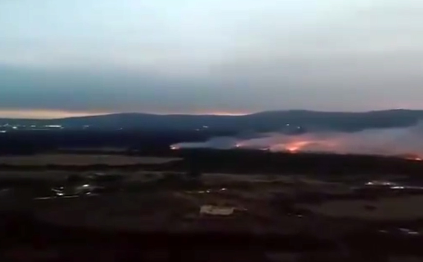 Εντυπωσιακό βίντεο της Πολεμικής Αεροπορίας πάνω από τις φλεγόμενα μέτωπα – Το μήνυμα στους πολίτες