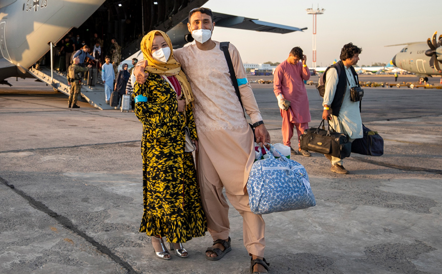 Αφγανιστάν: Πολίτες από τη Γαλλία, τη Γερμανία και τη Βρετανία απομακρύνονται από τη χώρα