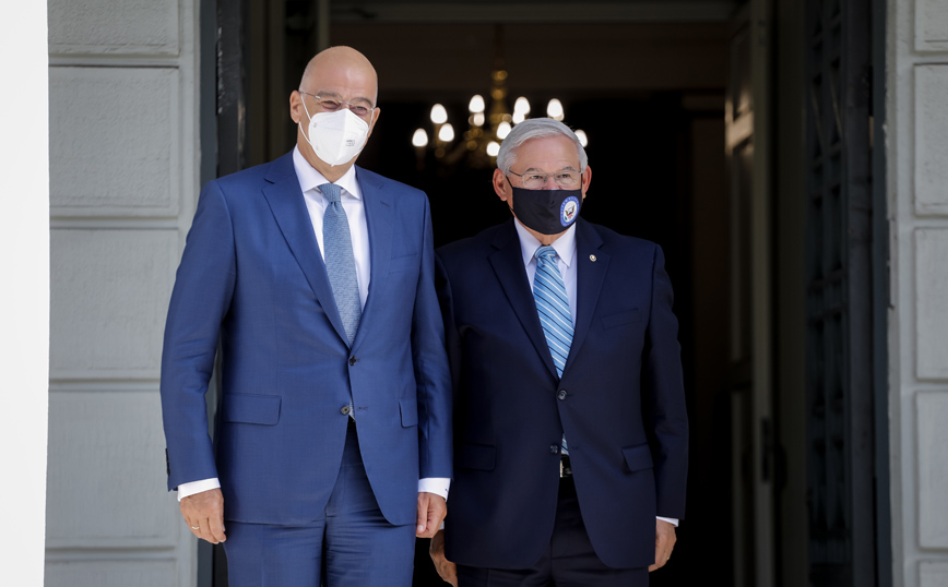 Δένδιας – Μενέντεζ: Διανύουμε το καλύτερο επίπεδο σχέσεων Ελλάδας και ΗΠΑ – Ο Ερντογάν δεν ανταποκρίθηκε στις προσδοκίες