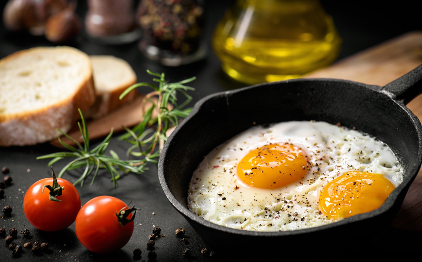 Τηγανητό αυγό: Ο τρόπος που μαθαίνουν οι σεφ στις σχολές μαγειρικής