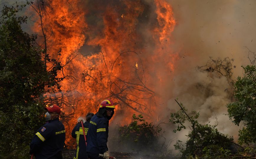 Εθελοντής δασοπυροσβέστης: «Μπορεί να υπάρξει και θάνατος»