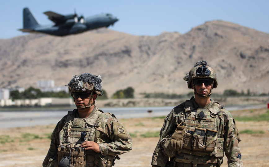 Αποχώρησαν από το Αφγανιστάν και οι τελευταίοι αμερικανοί στρατιώτες