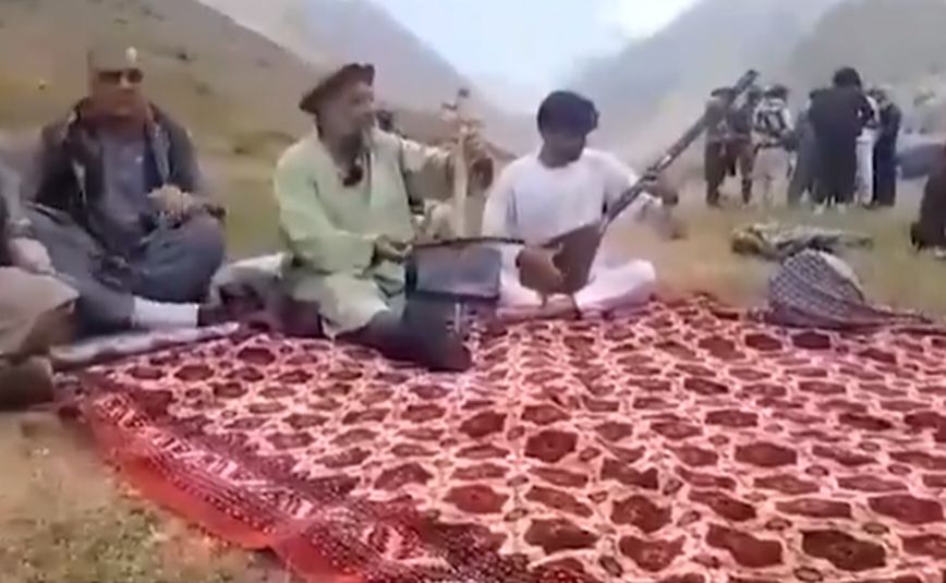 Αφγανιστάν: Οι Ταλιμπάν εκτέλεσαν λαϊκό τραγουδιστή λίγες μέρες μετά την απαγόρευση της μουσικής