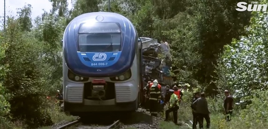 Σύγκρουση τρένων στην Τσεχία: Στους 3 οι νεκροί &#8211; 8 οι σοβαρά τραυματίες
