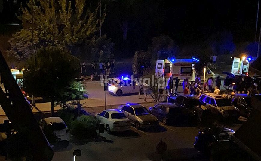 Θεσσαλονίκη: Τροχαίο με έξι νεαρούς, το αυτοκίνητό τους έπεσε σε κολόνα – Σε σοβαρή κατάσταση ο ένας