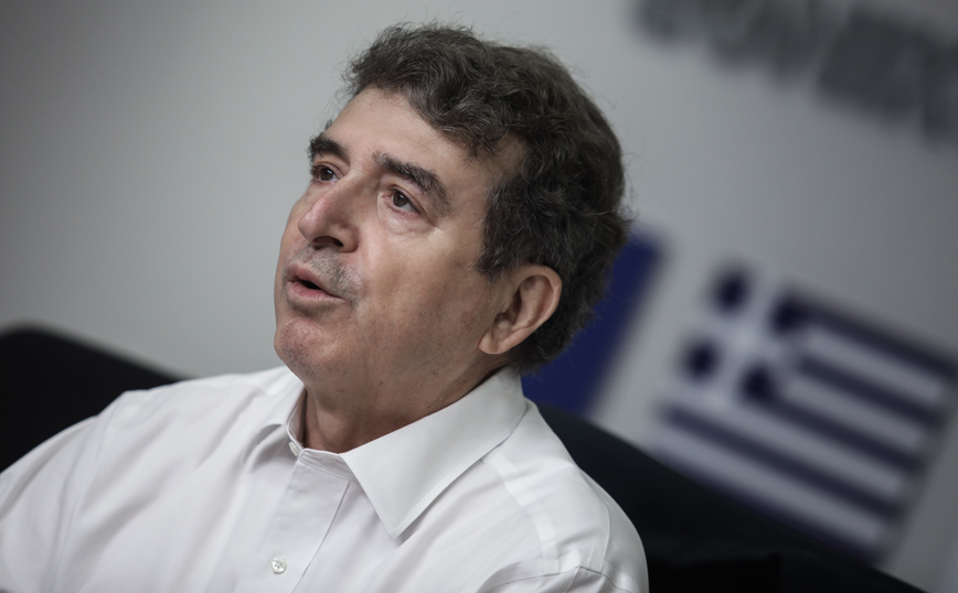 Χρυσοχοΐδης: Οικονομικά και άλλα κίνητρα σε νέους γιατρούς του ΕΣΥ – Έρχονται 10.000 νέες προσλήψεις