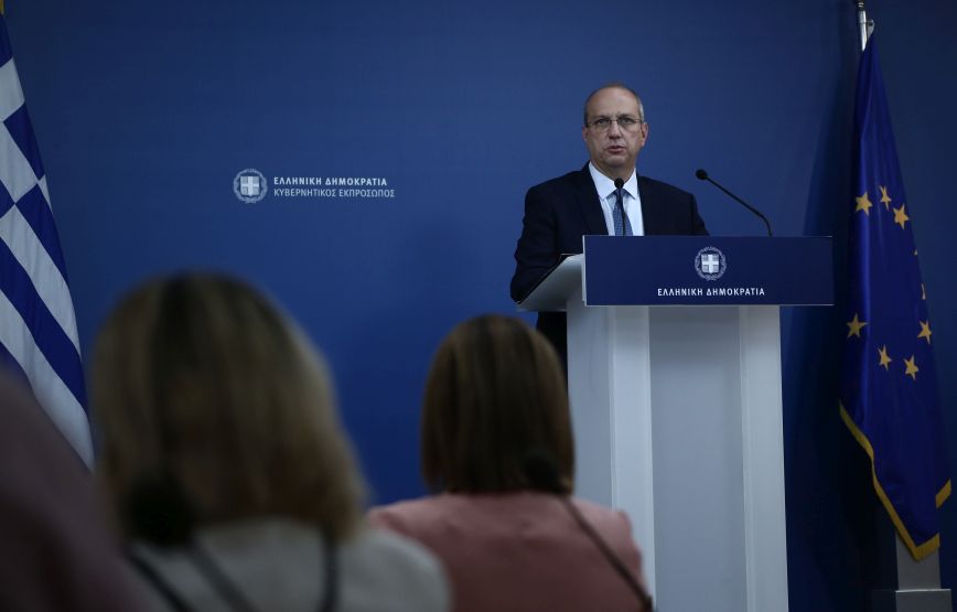 Οικονόμου: Καλοδεχούμενη πιθανή πρόταση μομφής από τον ΣΥΡΙΖΑ για τη ΔΕΗ