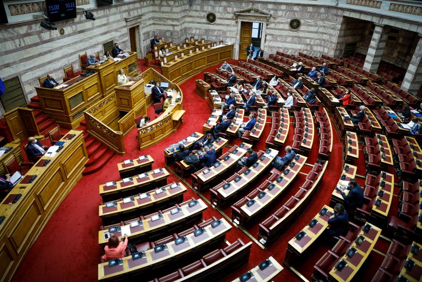 Ασφαλιστική Μεταρρύθμιση για τη νέα γενιά: Αίτημα αντισυνταγματικότητας κατέθεσε ο ΣΥΡΙΖΑ