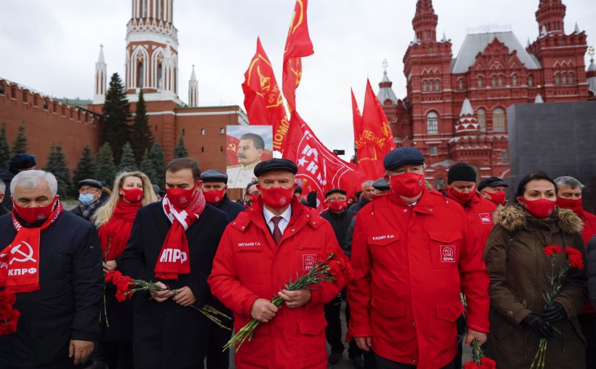Το Κομμουνιστικό Κόμμα Ρωσίας βγαίνει στους δρόμους