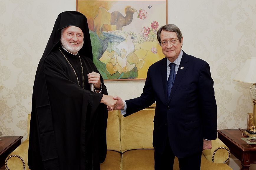 Συνάντηση Αναστασιάδη με Αρχιεπίσκοπο Ελπιδοφόρο: «Το θέμα έληξε»