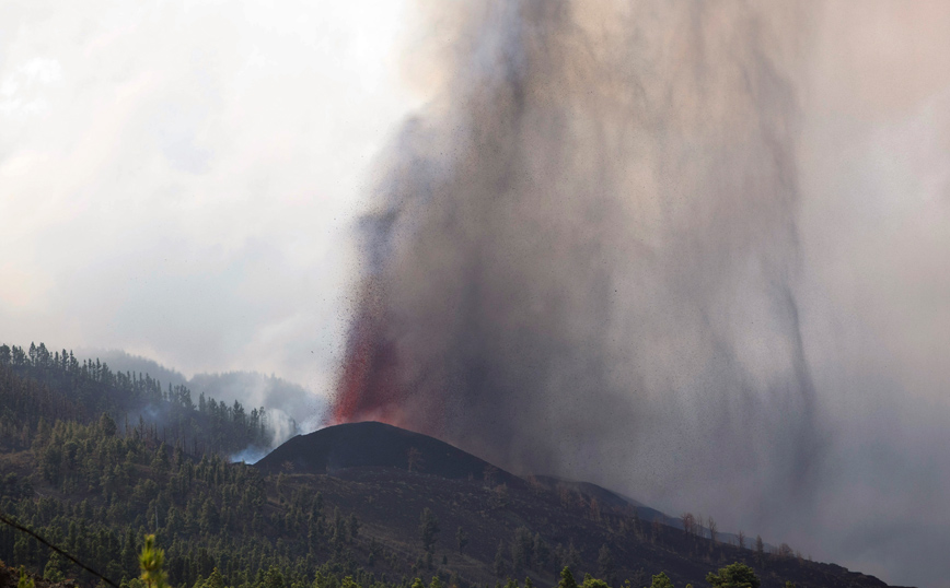 ΤΟ ΗΦΑΙΣΤΕΙΟ ΣΤΗ ΛΑ ΠΑΛΜΑ ΤΟ ΗΦΑΙΣΤΕΙΟ ΣΤΗ ΛΑ ΠΑΛΜΑ