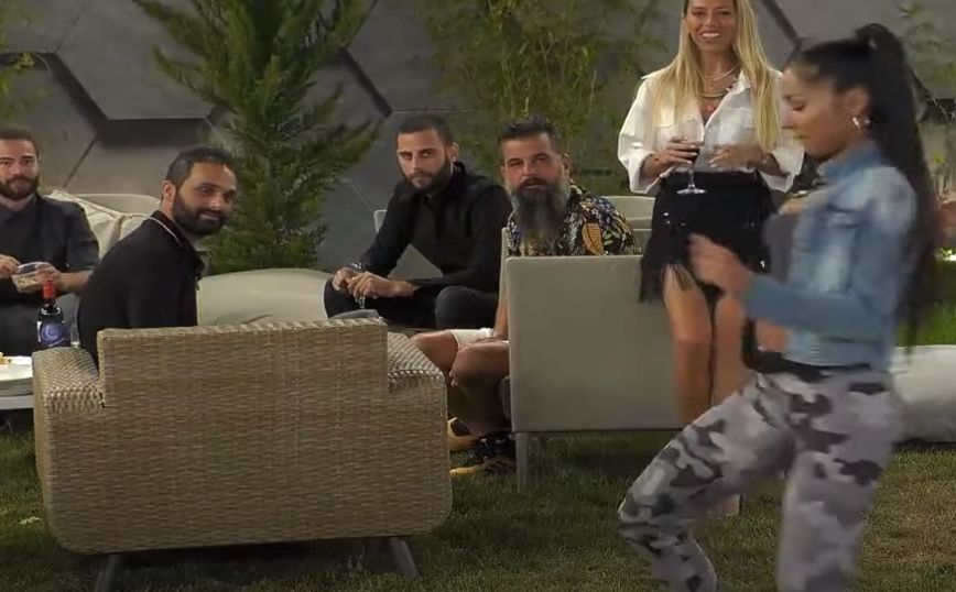 Big Brother 2: Ο σέξι χορός της Ανχελίτας στο πάρτι