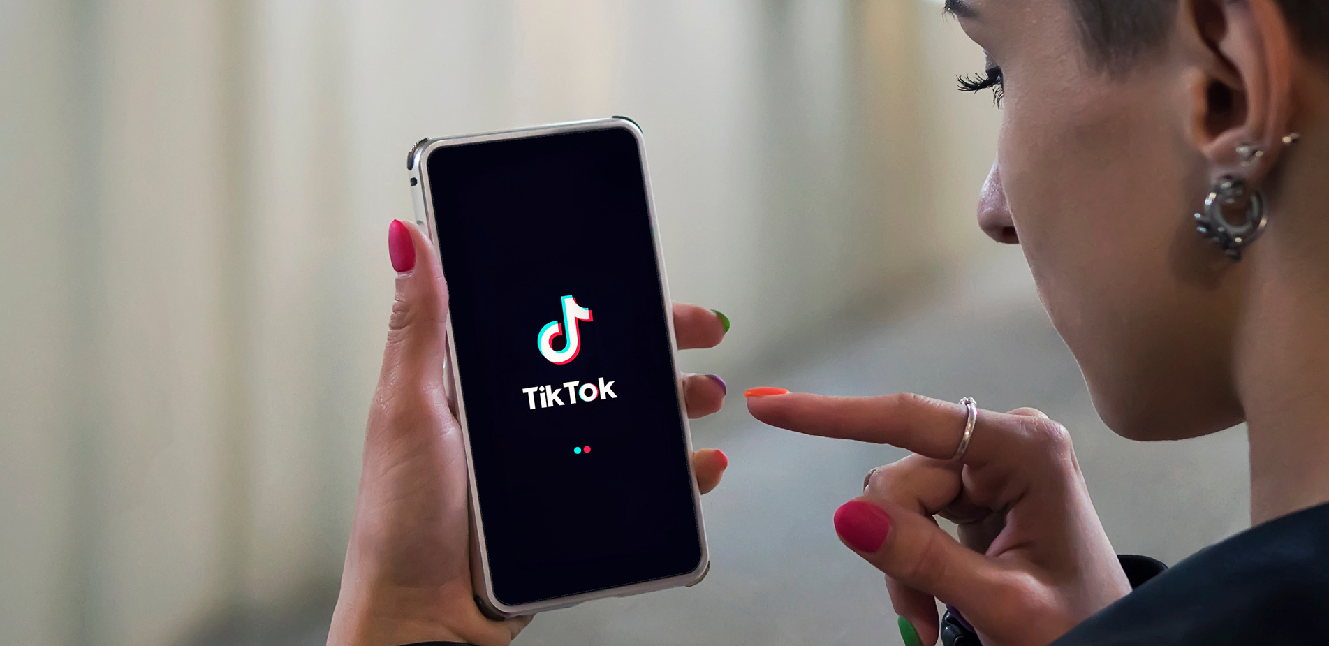 TikTok: Έφηβη καταρρίπτει επιστημονικές θεωρίες με ένα και μόνο βίντεο