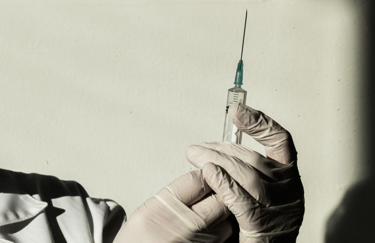 Κορονοϊός &#8211; Ιταλία: «Πιθανή η επέκταση της τρίτης δόσης του εμβολίου στον γενικό πληθυσμό»