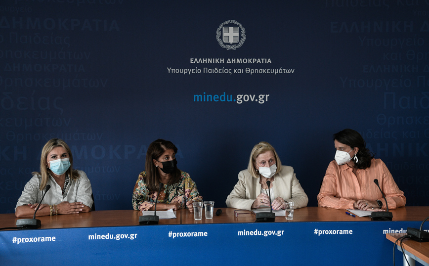 Μαρία Θεοδωρίδου Βάνα Παπαευαγγέλου εμβόλιο Μαρία Θεοδωρίδου Βάνα Παπαευαγγέλου εμβόλιο