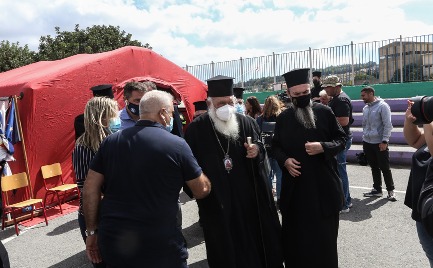 ΕΠΙΣΚΕΨΗ ΤΟΥ ΑΡΧΙΕΠΙΣΚΟΠΟΥ ΙΕΡΩΝΥΜΟΥ ΣΤΟ ΗΡΑΚΛΕΙΟ ΕΠΙΣΚΕΨΗ ΤΟΥ ΑΡΧΙΕΠΙΣΚΟΠΟΥ ΙΕΡΩΝΥΜΟΥ ΣΤΟ ΗΡΑΚΛΕΙΟ