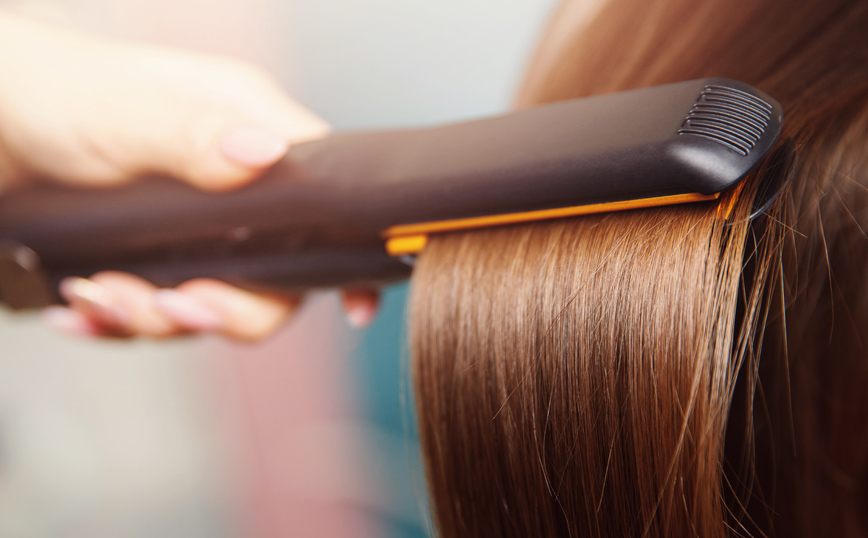 Ίσιωμα μαλλιών Ίσιωμα μαλλιών