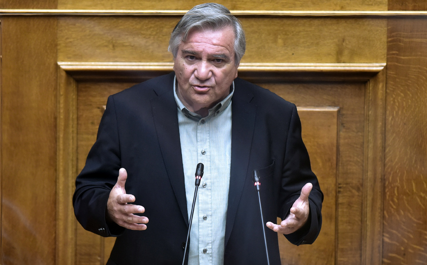 Ο Χάρης Καστανίδης ανακοίνωσε την υποψηφιότητά του για την ηγεσία του ΚΙΝΑΛ