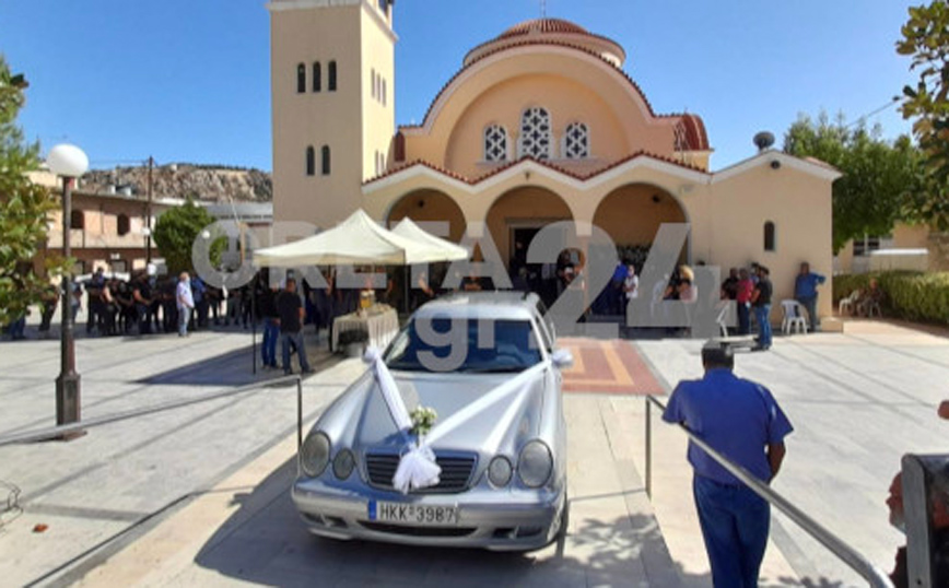 Κρήτη: Θρήνος στην κηδεία του 17χρονου που σκοτώθηκε με μηχανή