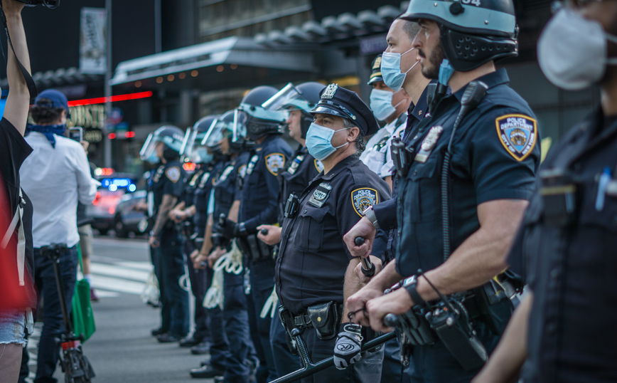 ΗΠΑ: Ναυάγησε το σχέδιο μεταρρύθμισης της αστυνομίας μετά τη δολοφονία Φλόιντ
