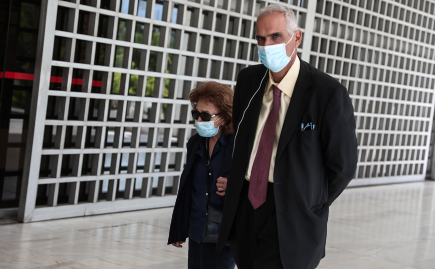 Δολοφονία Μάριου Παπαγεωργίου: Ερευνάται ο ρόλος που έπαιξαν 9 πρόσωπα – Τι κατέθεσε η μητέρα του