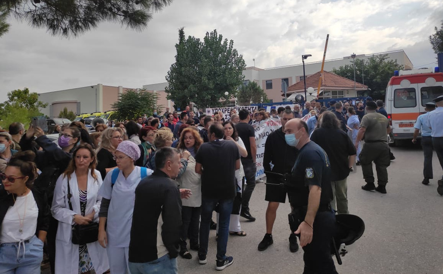 Αποδοκίμασαν τον Πλεύρη στη Θεσσαλονίκη