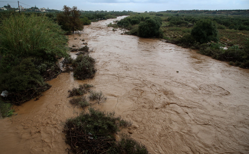 Καιρός &#8211; Μαρουσάκης: Ισχυρή κακοκαιρία από Σάββατο βράδυ &#8211; Καταιγίδες και υψηλός κίνδυνος για πλημμύρες