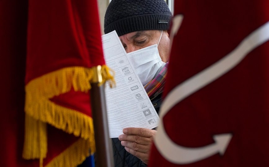 Ρωσία &#8211; εκλογές: Το κόμμα του Πούτιν ανακοίνωσε πλειοψηφία δύο τρίτων