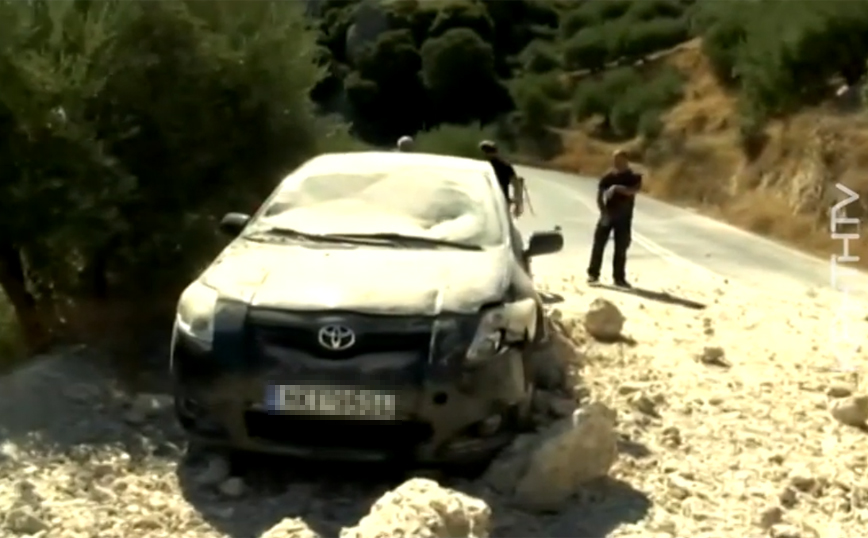 Ισχυρός σεισμός στην Κρήτη: Βράχος έπεσε σε αυτοκίνητο &#8211; «Νόμιζα ότι με έπιασε λάστιχο» λέει ο οδηγός