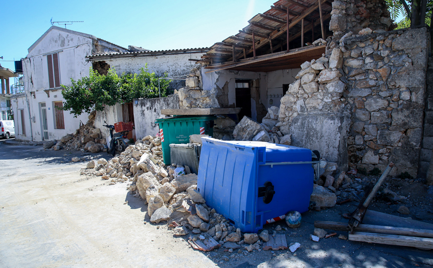 Ισχυρός σεισμός στην Κρήτη: Στο Βενιζέλειο 8 τραυματίες &#8211; Στο Αρκαλοχώρι ο Στυλιανίδης