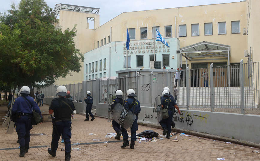 Επεισόδια στο ΕΠΑΛ Σταυρούπολης: Έξι οι συλλήψεις και 40 προσαγωγές