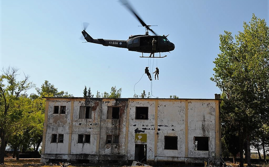 Εντυπωσιακές φωτογραφίες από τη συνεκπαίδευση τμημάτων Ειδικών Επιχειρήσεων Ελλάδας και Βουλγαρίας