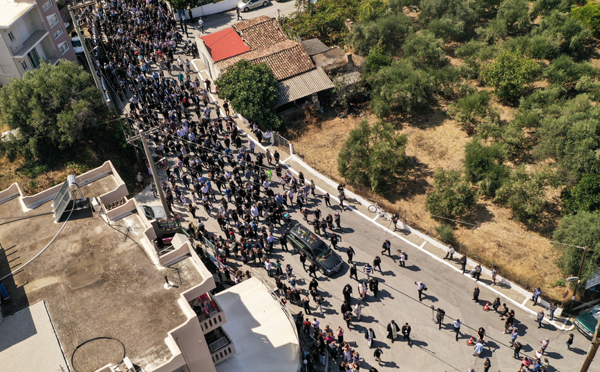 Δήμαρχος Χανίων για Μίκη Θεοδωράκη: «Αφουγκράστηκε τη Ρωμιοσύνη, την εξέφρασε, την τραγούδησε, την εξύψωσε»