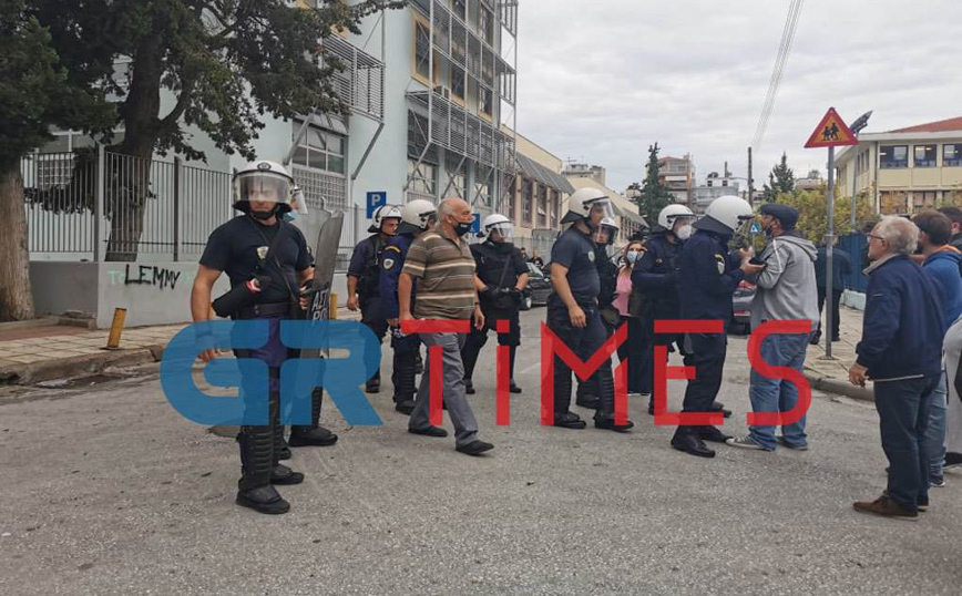 Νέα σοβαρά επεισόδια στο ΕΠΑΛ Σταυρούπολης Νέα σοβαρά επεισόδια στο ΕΠΑΛ Σταυρούπολης