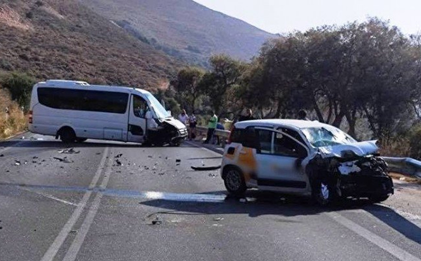 Σοβαρό τροχαίο στην Κρήτη: Βαν συγκρούστηκε με αυτοκίνητο &#8211; Τέσσερις τραυματίες