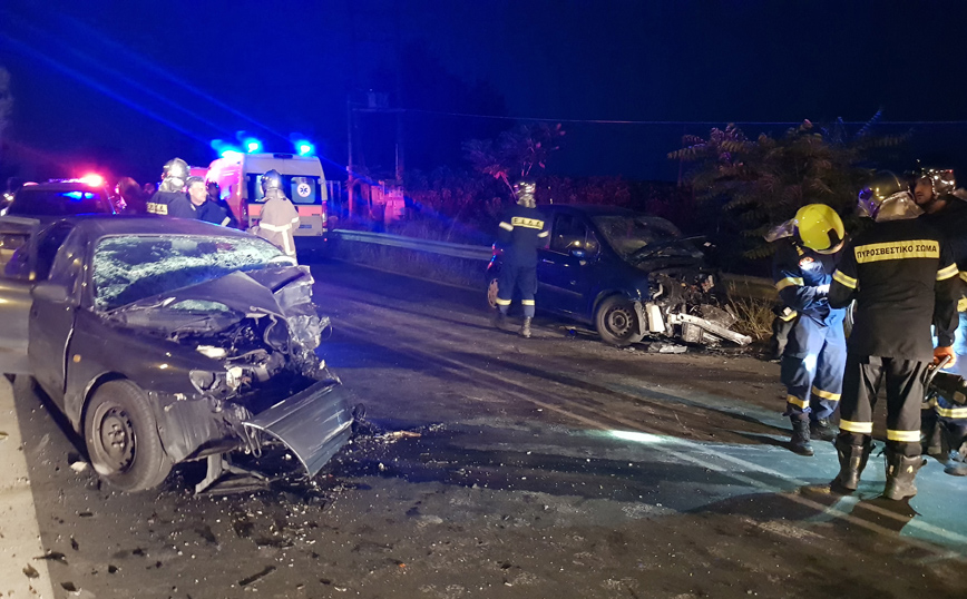 Θανατηφόρο τροχαίο στον Άγιο Στέφανο Θανατηφόρο τροχαίο στον Άγιο Στέφανο