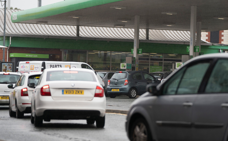 Ελλείψεις σε καύσιμα στη Βρετανία