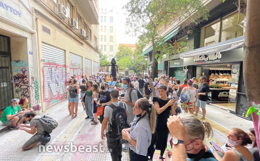 Συγκέντρωση για τα τρία χρόνια από τη δολοφονία του Ζακ Κωστόπουλου Συγκέντρωση για τα τρία χρόνια από τη δολοφονία του Ζακ Κωστόπουλου