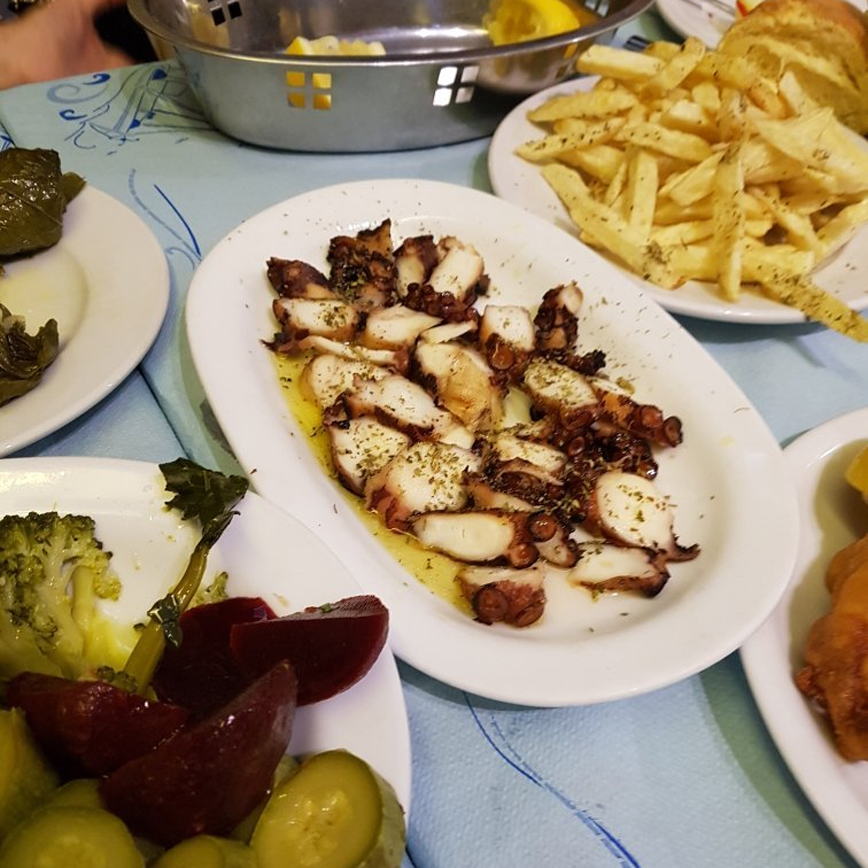 Καπηλειό Ο Ζάχος Καπηλειό Ο Ζάχος