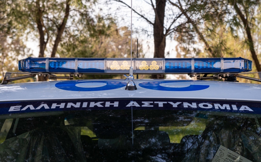 Απίστευτες κλήσεις στο «100»: Πήρε την Άμεση Δράση γιατί ήθελε… σεξ – «Ο γιος μου παρατηρεί τα απλωμένα εσώρουχα της γειτόνισσας»
