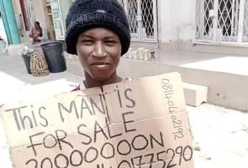 Νιγηρία: Συνελήφθη 26χρονος άνδρας που ήθελε να πουλήσει τον εαυτό του λόγω φτώχειας