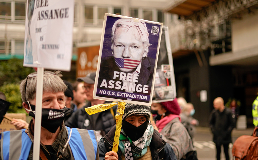 Τζούλιαν Ασάνζ: Οι ΗΠΑ δέχονται να εκτίσει οποιαδήποτε ποινή του επιβληθεί στην Αυστραλία