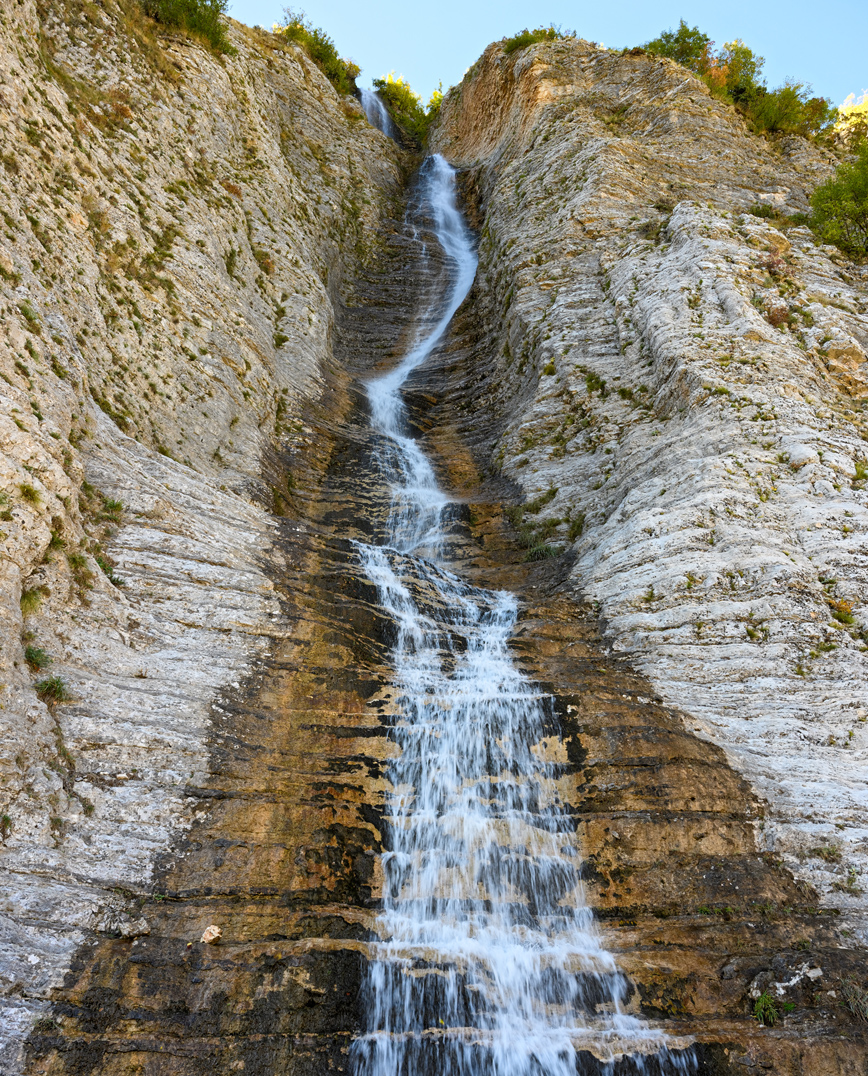 Ο καταρράκτης Κεφαλόβρυσο στα Τζουμέρκα Ο καταρράκτης Κεφαλόβρυσο στα Τζουμέρκα