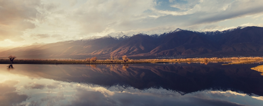 Ειδυλλιακό το τοπίο στη λίμνη Κερκίνη Ειδυλλιακό το τοπίο στη λίμνη Κερκίνη