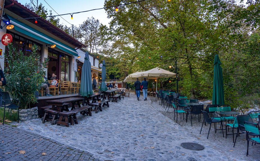 Ο γραφικός οικισμός του Λιτόχωρου στον Όλυμπο Ο γραφικός οικισμός του Λιτόχωρου στον Όλυμπο